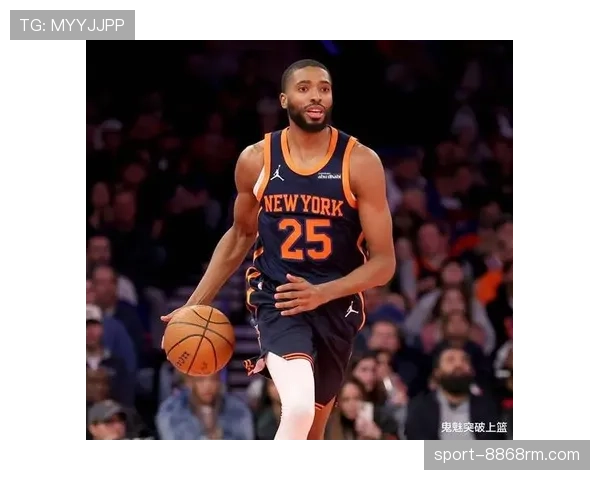 米卡尔·布里奇斯无球跑位制造防守空间助太阳提升三分命中率