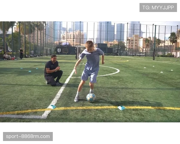 假动作在足球规则中的判罚标准与裁判执行细则解析