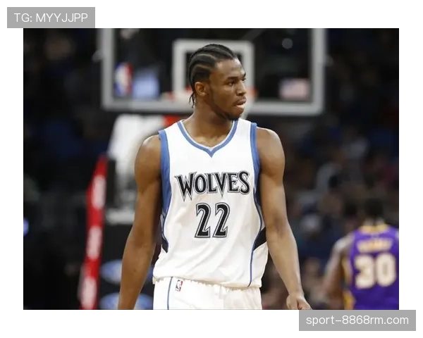 杰伦·威廉姆斯挡拆拉开空间提升投篮效率明显优于新秀同期